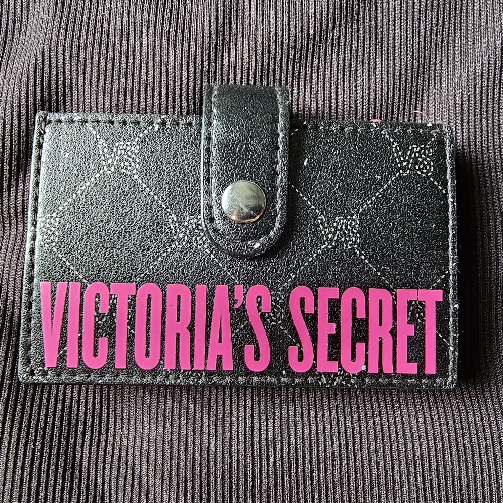 Victorias Secret Wallet